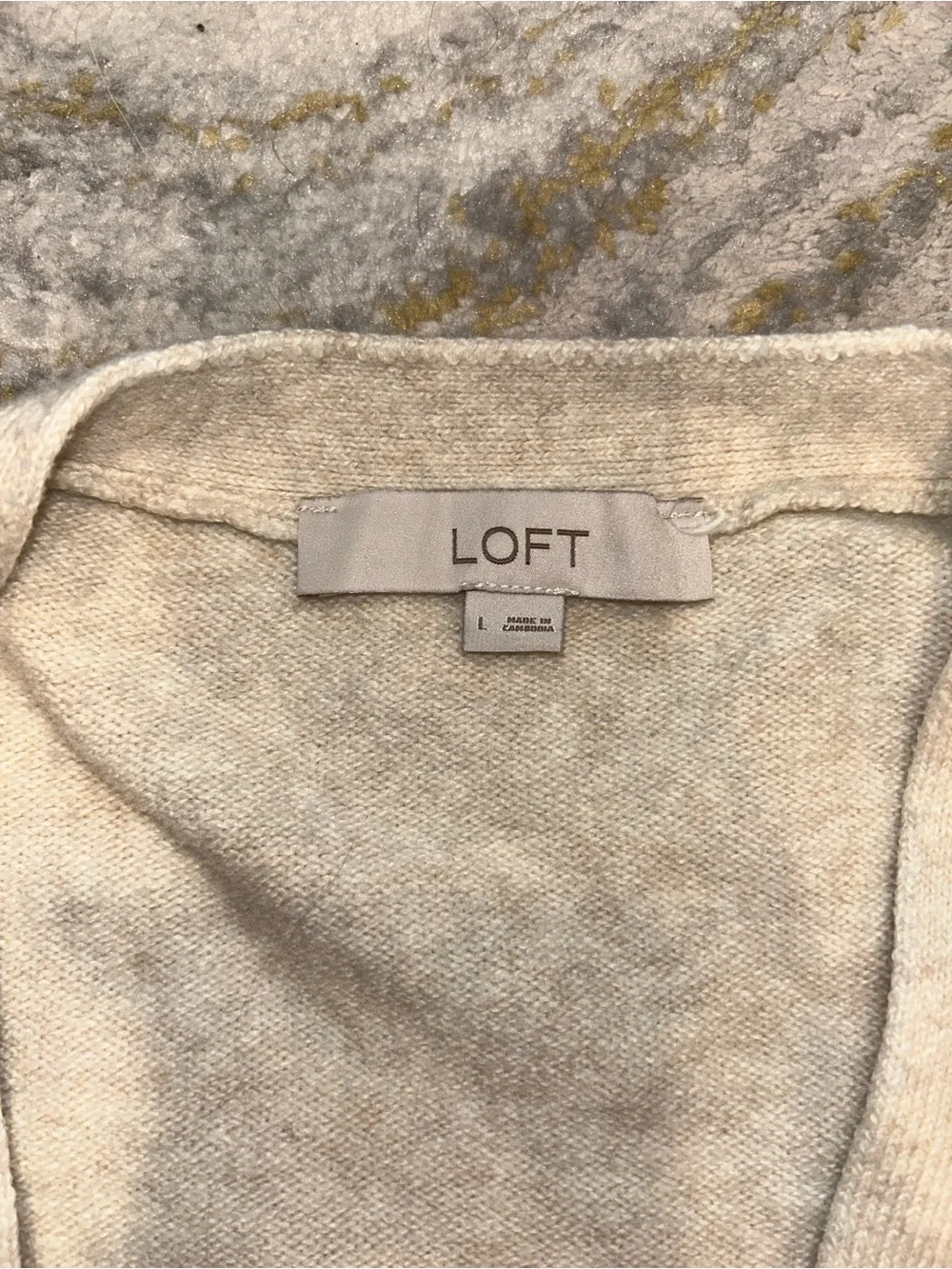 LOFT Women’s Cream V-Neck Button Cardigan - Picture 6 of 11